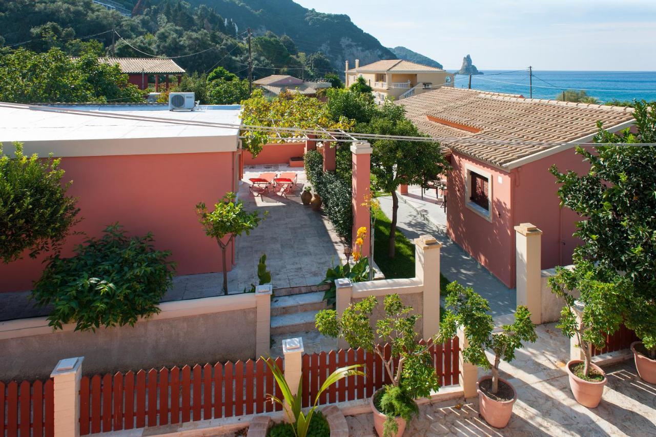 Amalia Cottages Agios Gordios  Exterior foto